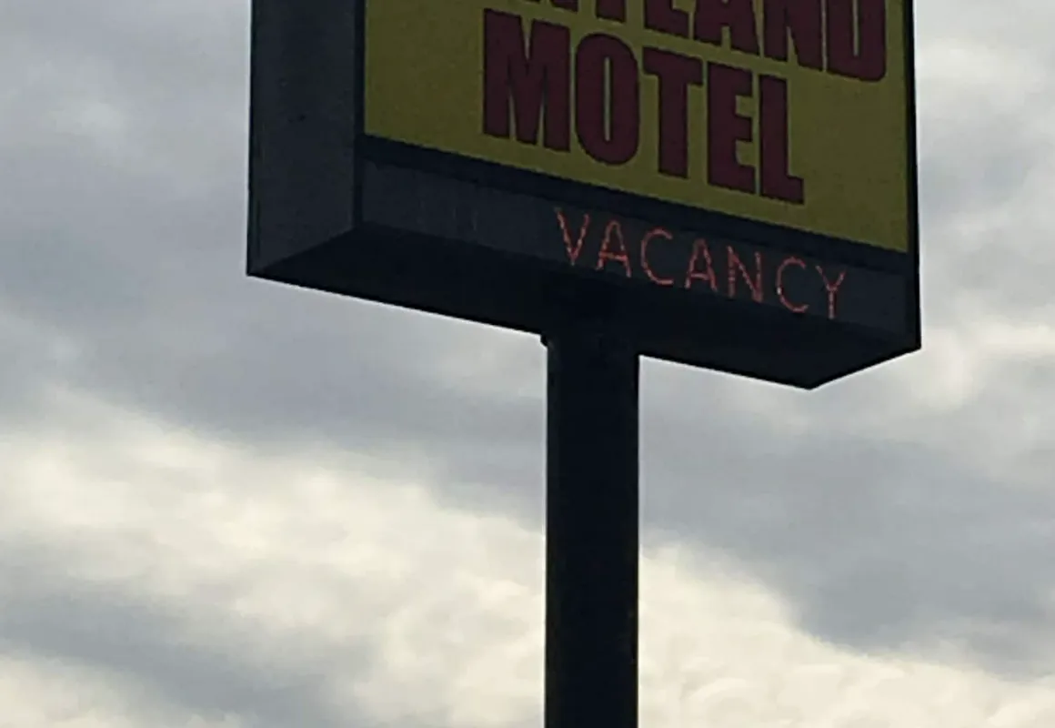Kentland Motel hotel hero