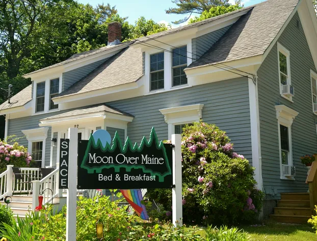 Moon Over Maine hotel detail image 3