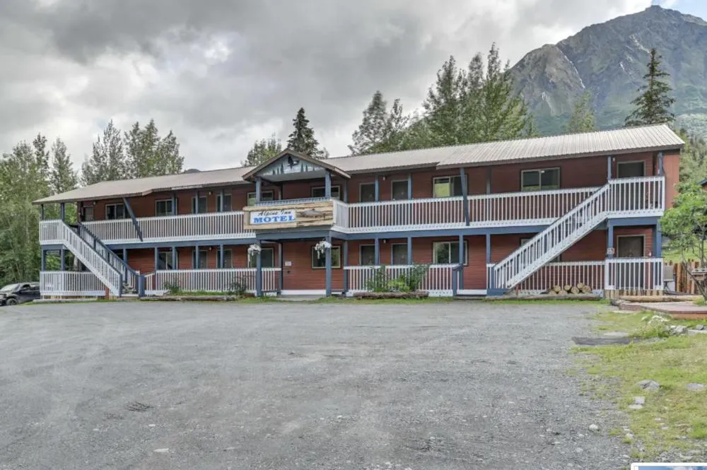 Alpine Inn Motel hotel hero