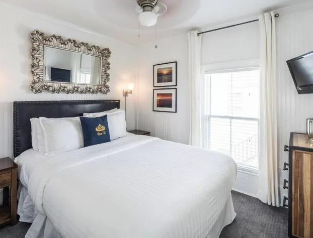 Queen Vic Guest House Provincetown Adults Only hotel detail image 3