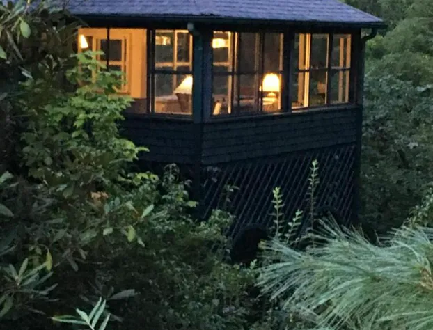 Pinecrest Bed & Breakfast hotel detail image 1