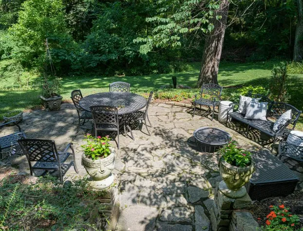 Pinecrest Bed & Breakfast hotel detail image 3