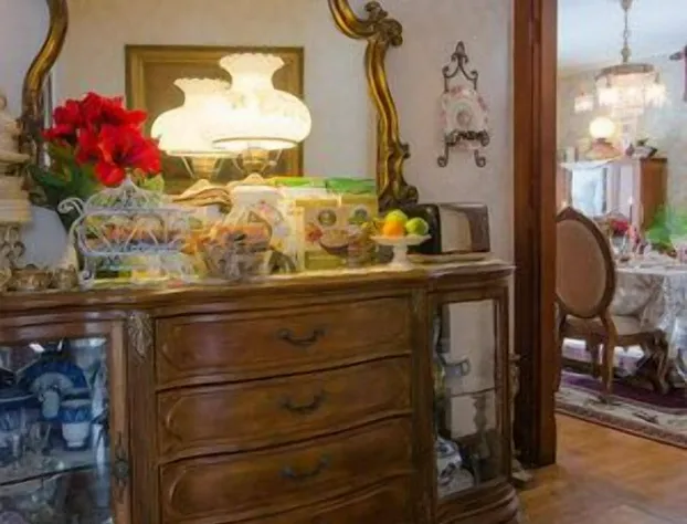 The Tea Rose Inn at Plymouth hotel detail image 1