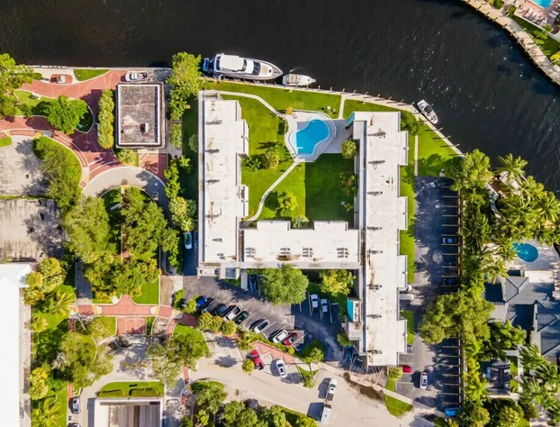 Artrageous on the river By RocketStay hotel detail image 3