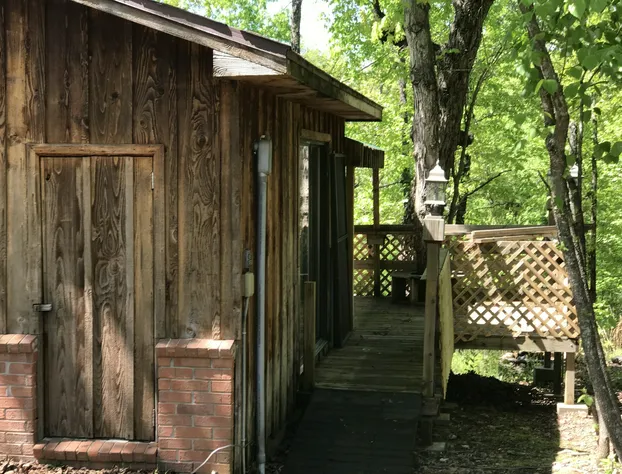 Norfork Lake Ozark Mountain Lodge hotel detail image 3