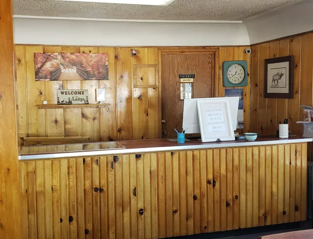 Caribou Lodge and Motel hotel detail image 1