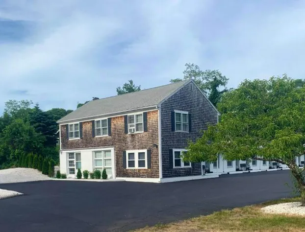 Kingfisher Lodging hotel detail image 1