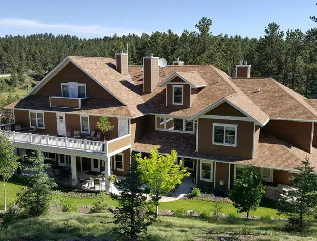 Summer Creek Inn hotel detail image 1