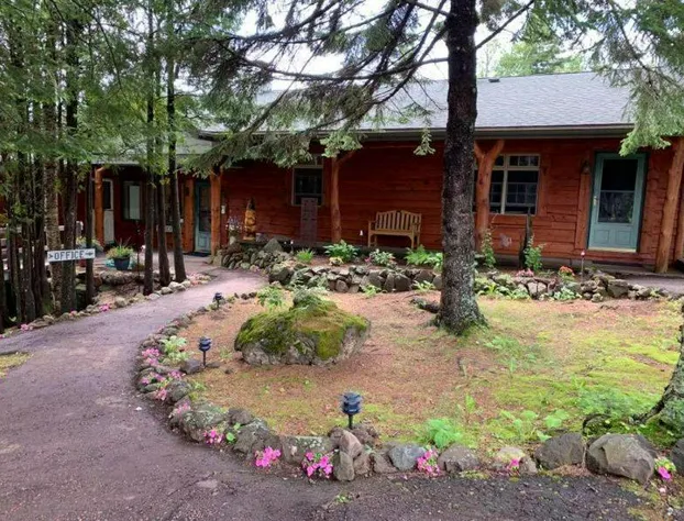 Thomsonite Beach Inn hotel detail image 1