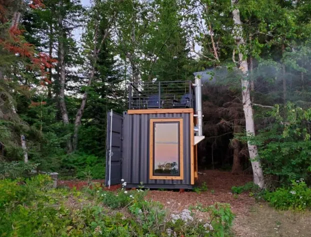 Thomsonite Beach Inn hotel detail image 3