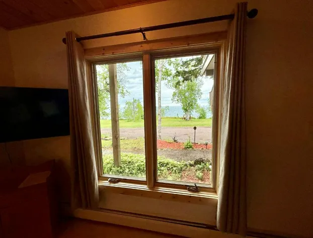 Thomsonite Beach Inn hotel detail image 4