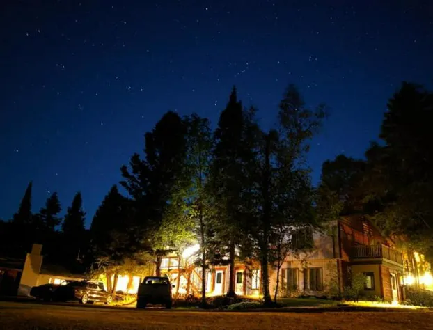 Thomsonite Beach Inn hotel detail image 2