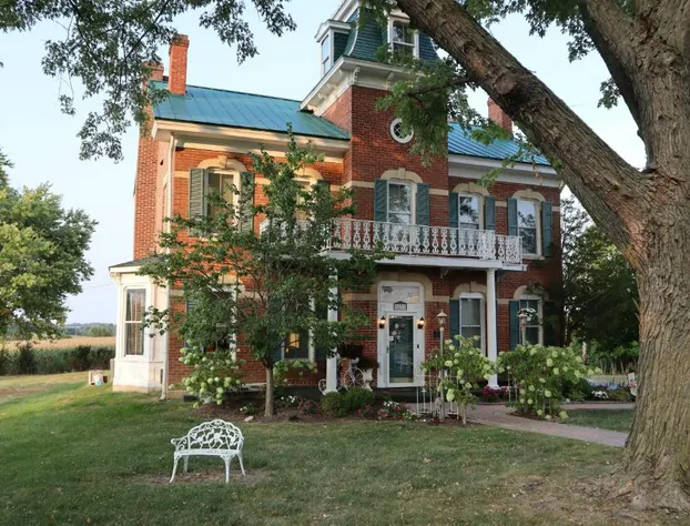 Cloran Mansion Bed & Breakfast hotel detail image 2