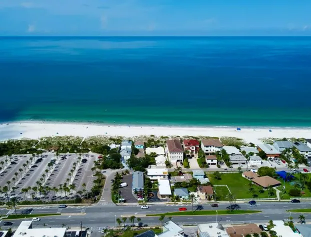 Carousel Suites hotel detail image 2