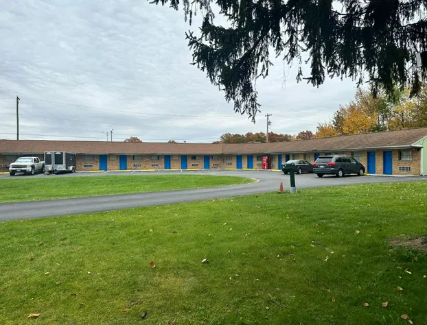 Westgate Manor Motel Austintown-Younstown, Ohio hotel detail image 1
