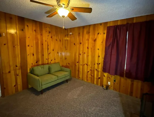 Crest Lodge Historic Mountain Inn hotel detail image 4