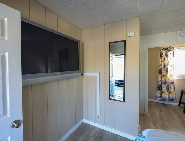 Cottage Inn hotel detail image 2