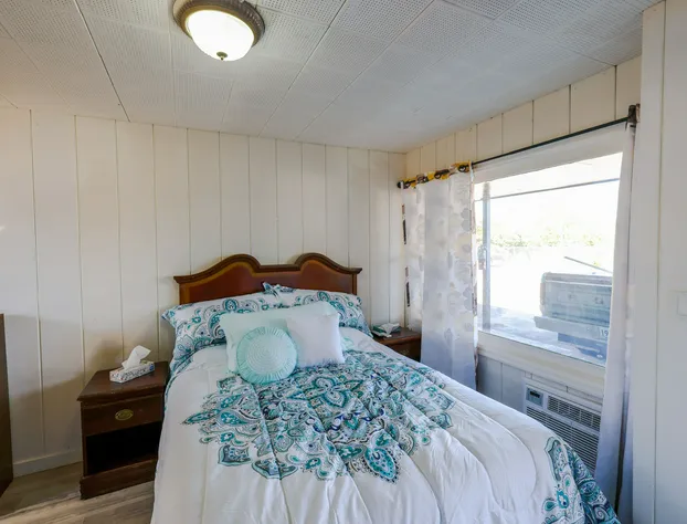 Cottage Inn hotel detail image 3