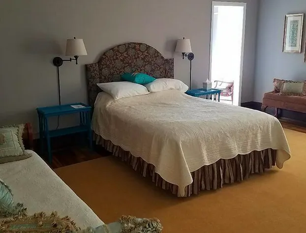 The Old Victorian Inn hotel detail image 3