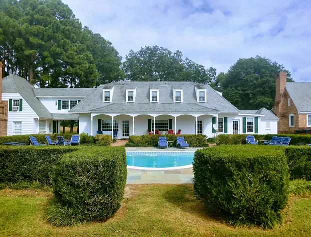 Kingsbay Mansion & Vacation Houses hotel detail image 1