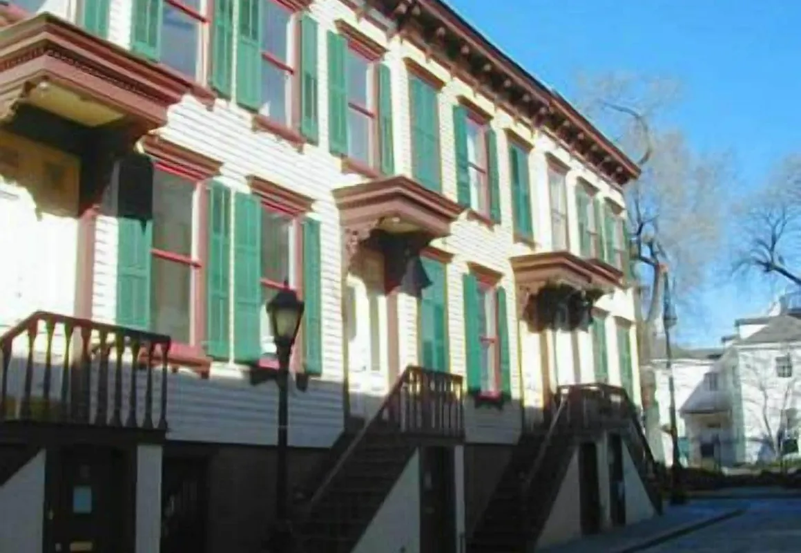 MichaelNY hotel hero