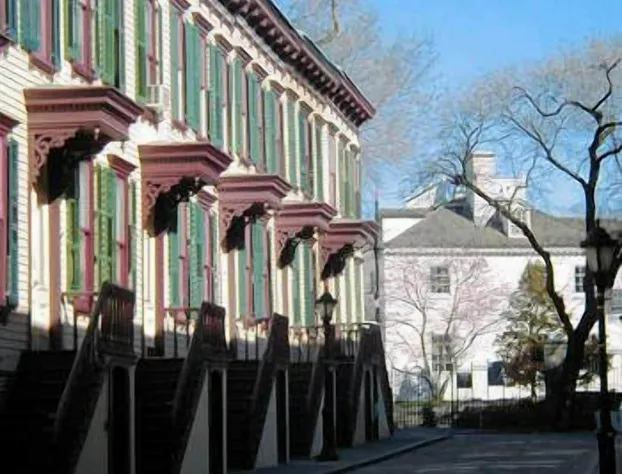 MichaelNY hotel detail image 1