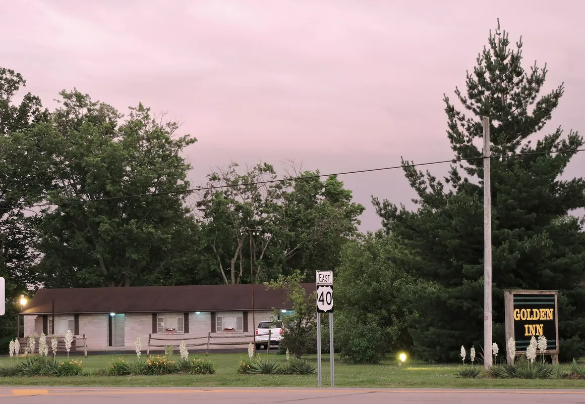 The Golden Inn hotel hero