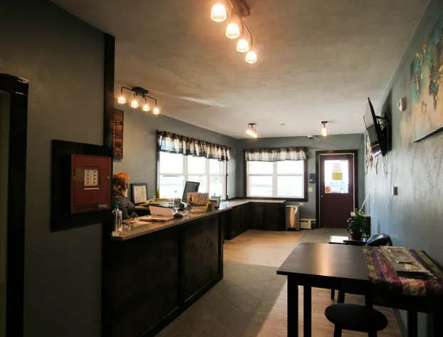 Brewer Motor Inn hotel detail image 4