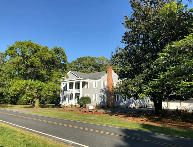 The Elizabethtown Inn hotel detail image 3