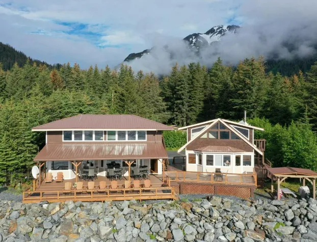 Resurrection Lodge on the Bay hotel detail image 2