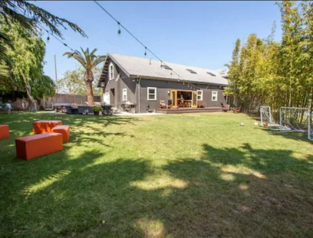 PodShare Venice hotel detail image 2