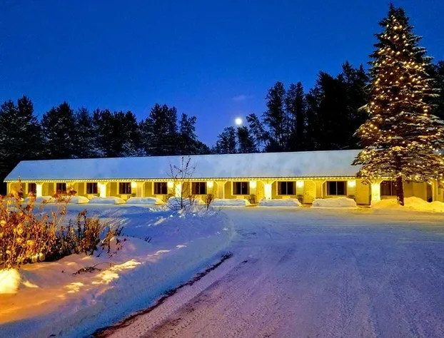 Northwoods Motel hotel detail image 4