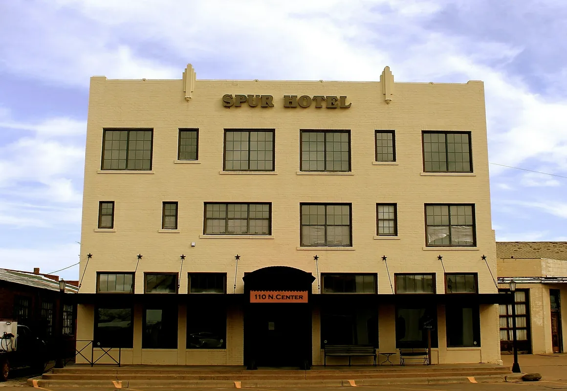 Spur Hotel hotel hero