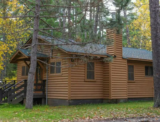 Timber Bay Lodge & Houseboats hotel detail image 3