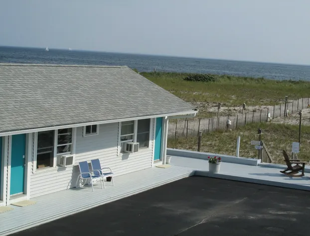 East Harbour Motel and Cottages hotel detail image 2