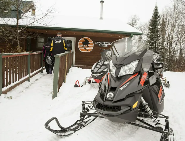 Skyport Lodge hotel detail image 2