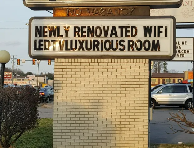 Camelot Inn hotel detail image 1