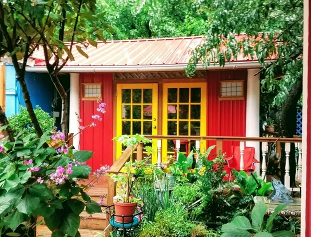 1812 Overture B&B hotel detail image 3