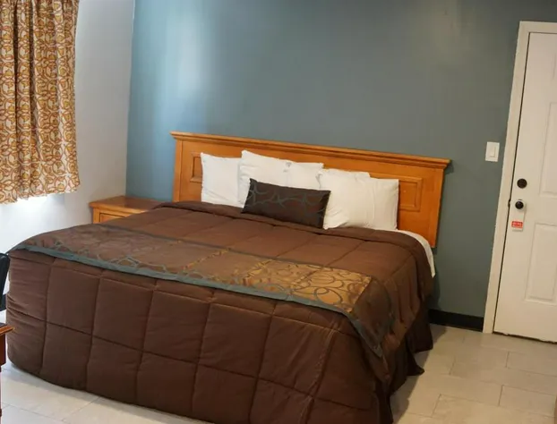 Sunrise Inn hotel detail image 3