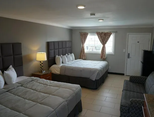 Sunrise Inn hotel detail image 4