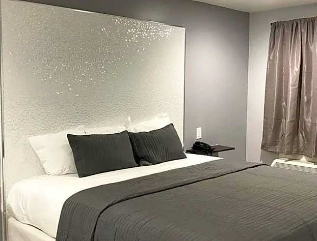 Ramsey Inn & Suites hotel detail image 3