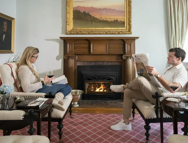 34 State hotel detail image 4