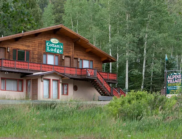 Cottam's Lodge by Alpine Village Suites hotel detail image 3