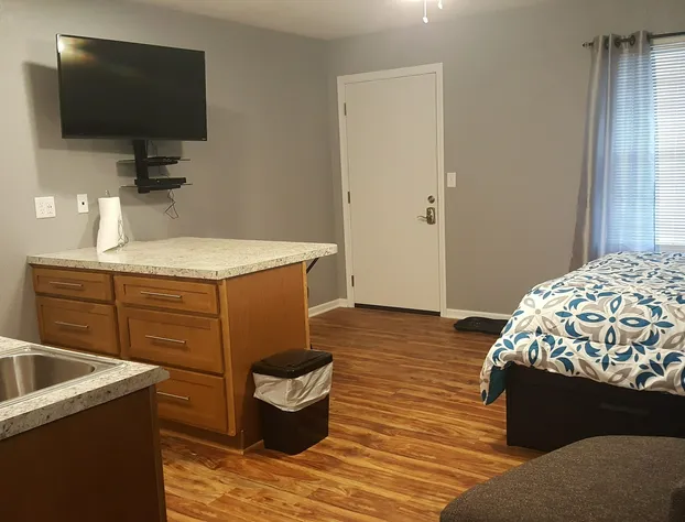 Tower Extended Stay Suites hotel detail image 4