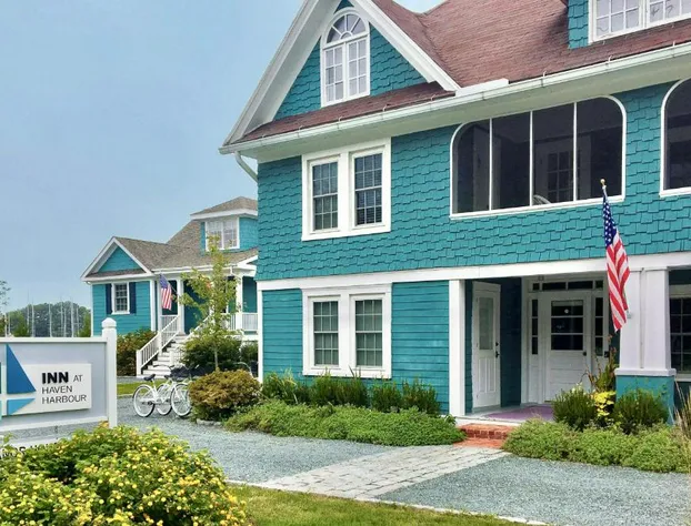 Inn at Haven Harbour hotel detail image 3