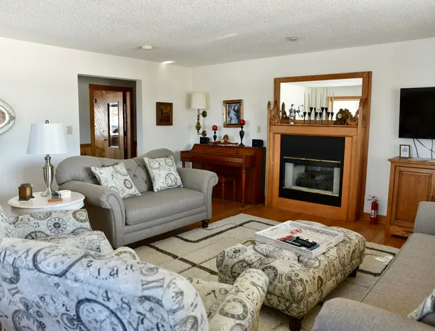 Lakeside Bed & Breakfast hotel detail image 4