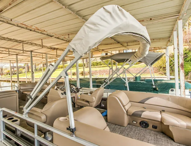 Long Island Lake Resort hotel detail image 2