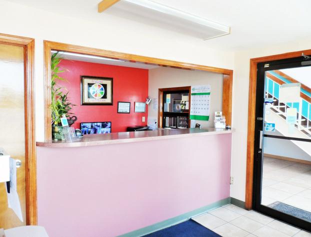 Courtesy Inn hotel detail image 3