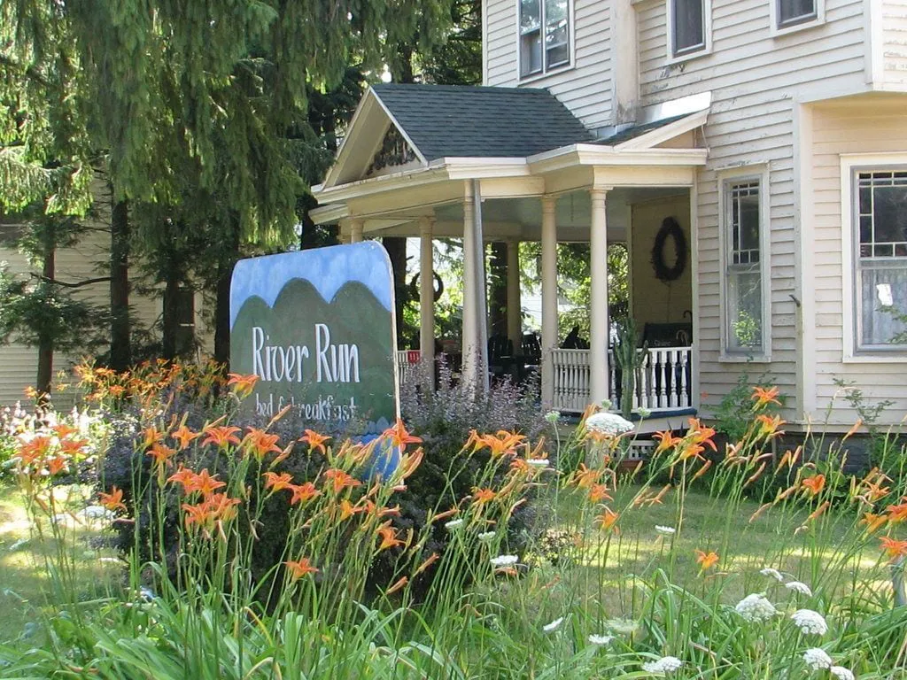 River Run Bed and Breakfast hotel hero
