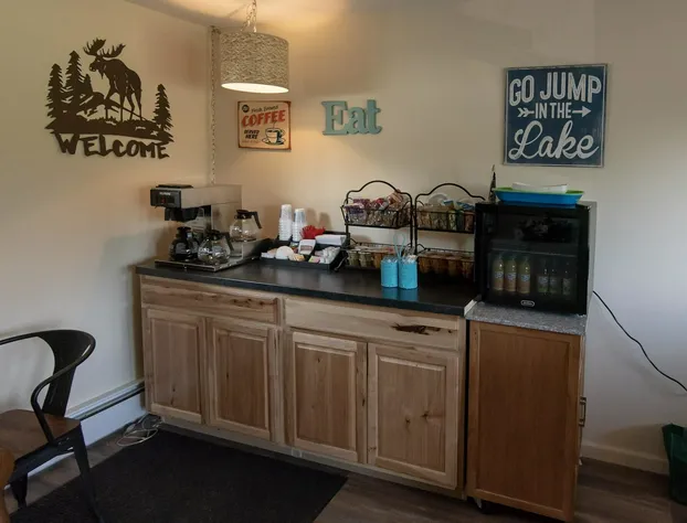 Three Lakes Motel hotel detail image 3